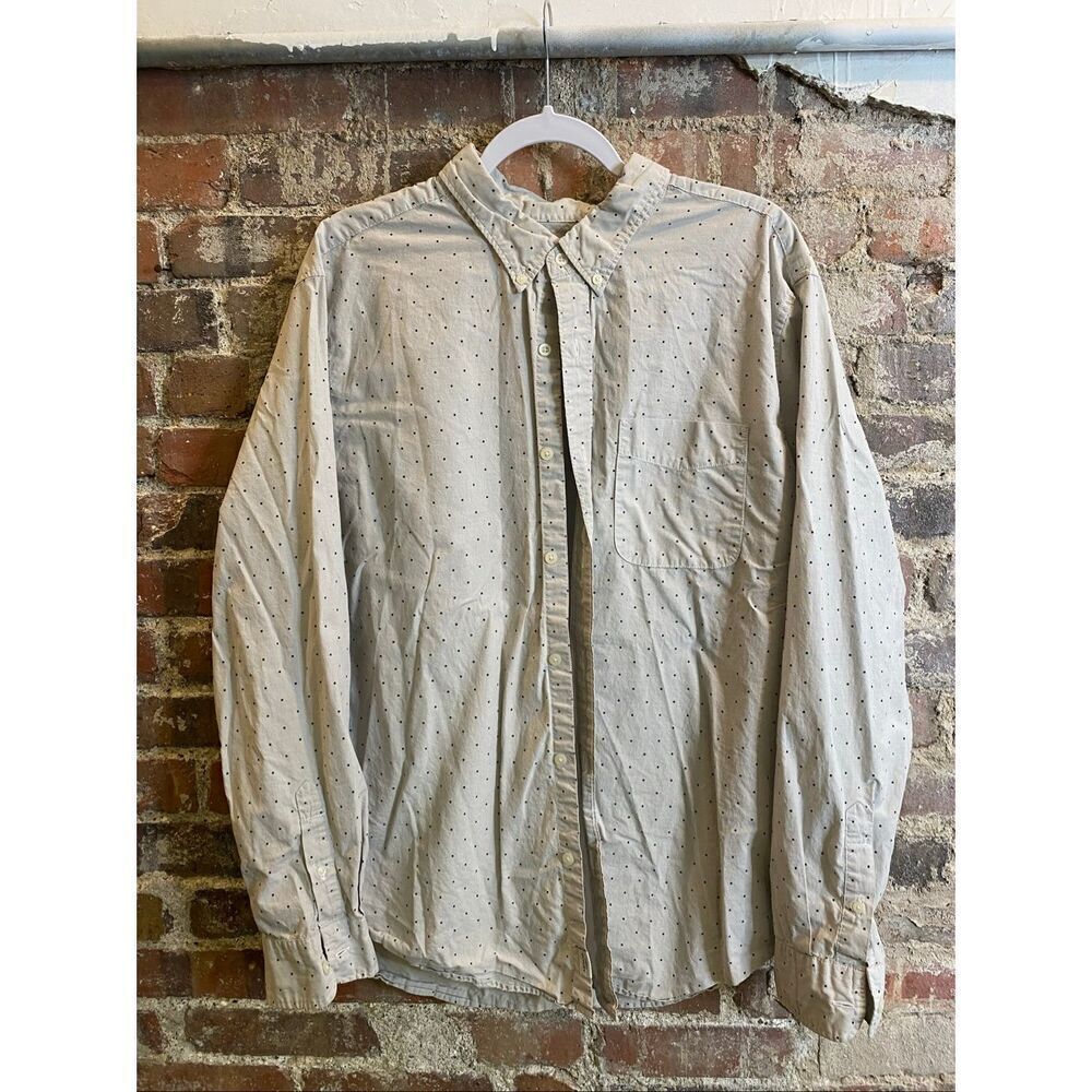 AMERICAN EAGLE • Off White or Light Gray / Black Mini Square Polkadots Long Slee